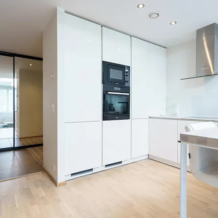 Central 1-Bedroom Apartment With Free Parking Tallinn Exterior photo