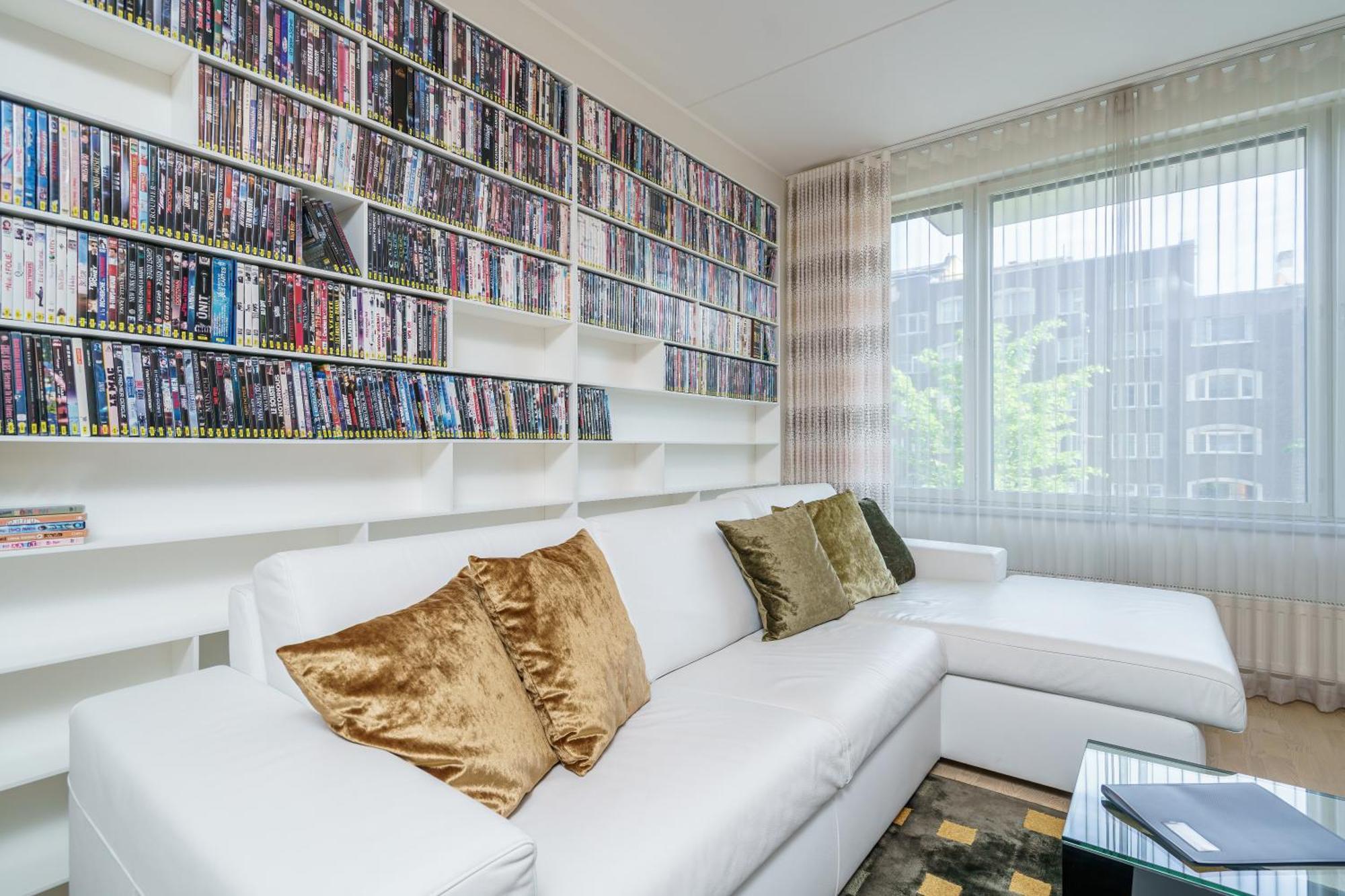 Íbúð 1-bedroom With Free Parking *